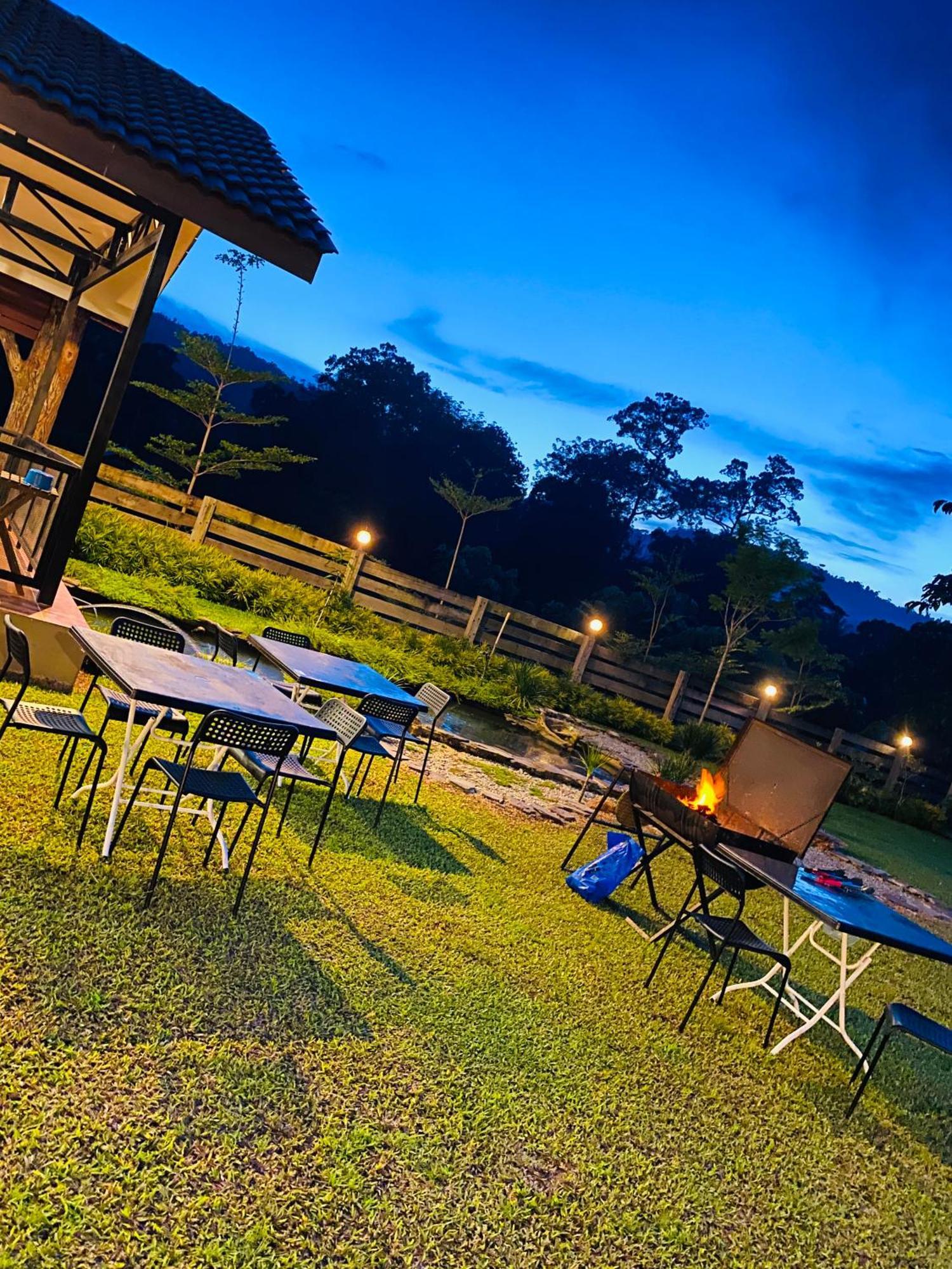 Soulmate Village Hulu Langat Buitenkant foto