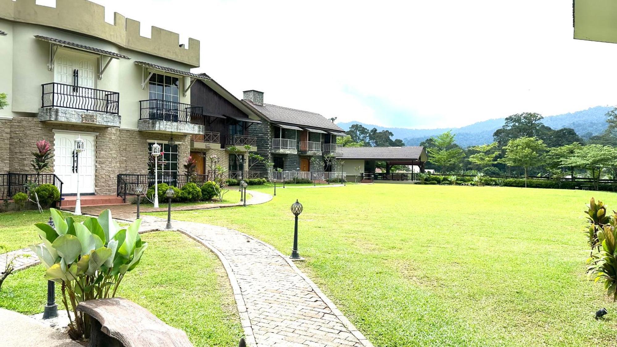 Soulmate Village Hulu Langat Buitenkant foto